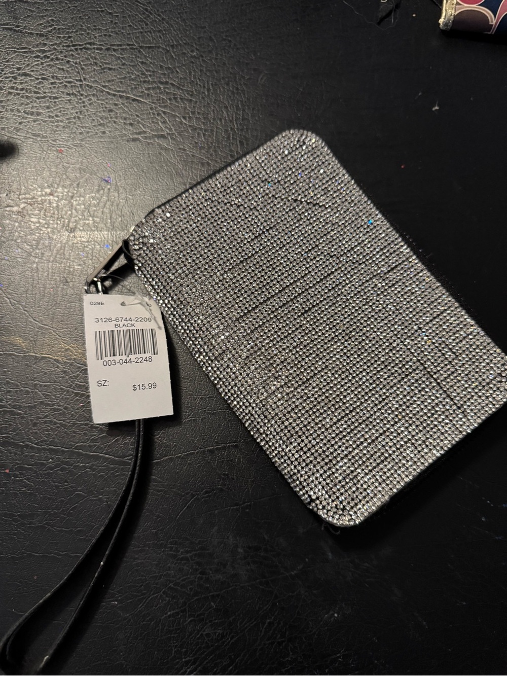 Sparkle Mesh Wristlet Clutch - Black